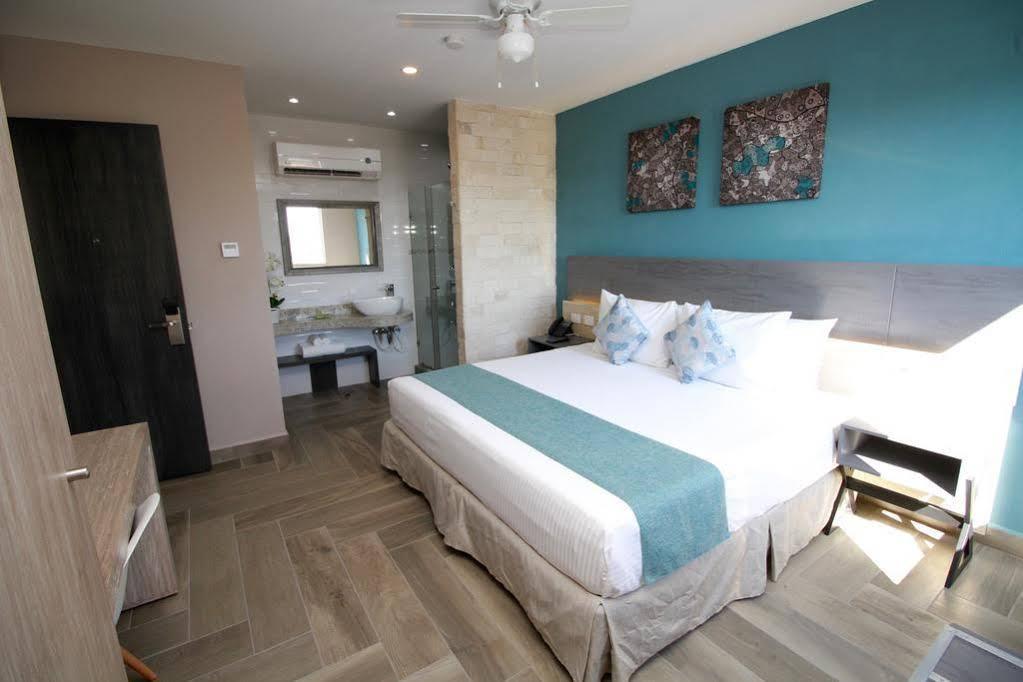 Illusion Xpress I Attraction Hotel Deluxe Playa del Carmen Eksteriør bilde