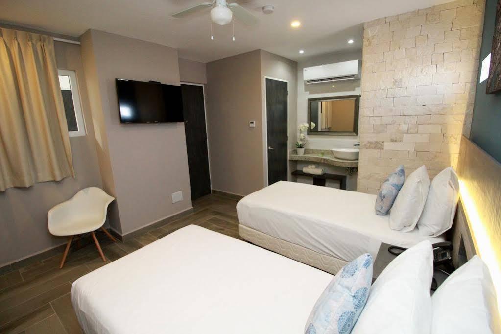 Illusion Xpress I Attraction Hotel Deluxe Playa del Carmen Eksteriør bilde