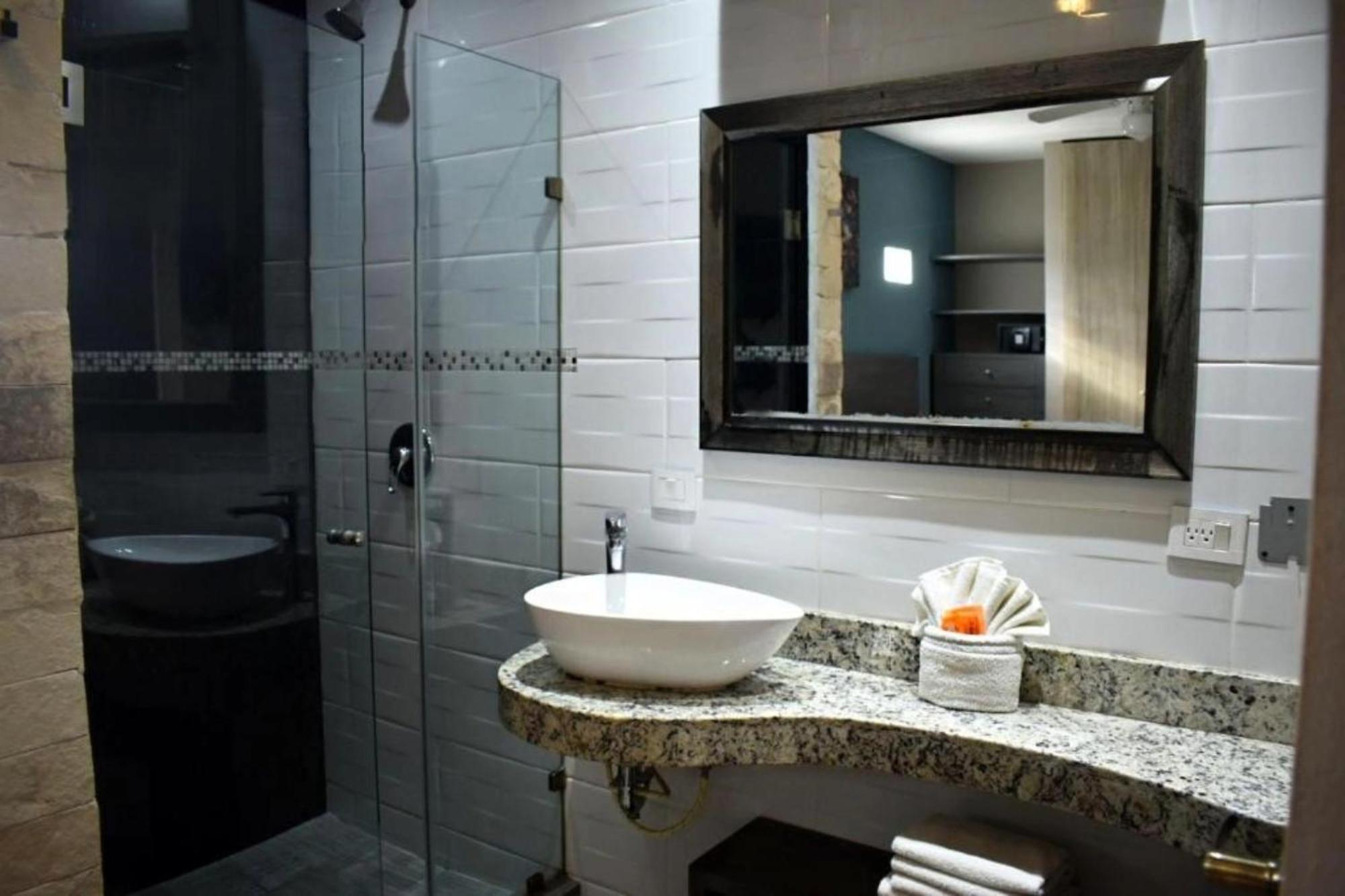 Illusion Xpress I Attraction Hotel Deluxe Playa del Carmen Eksteriør bilde